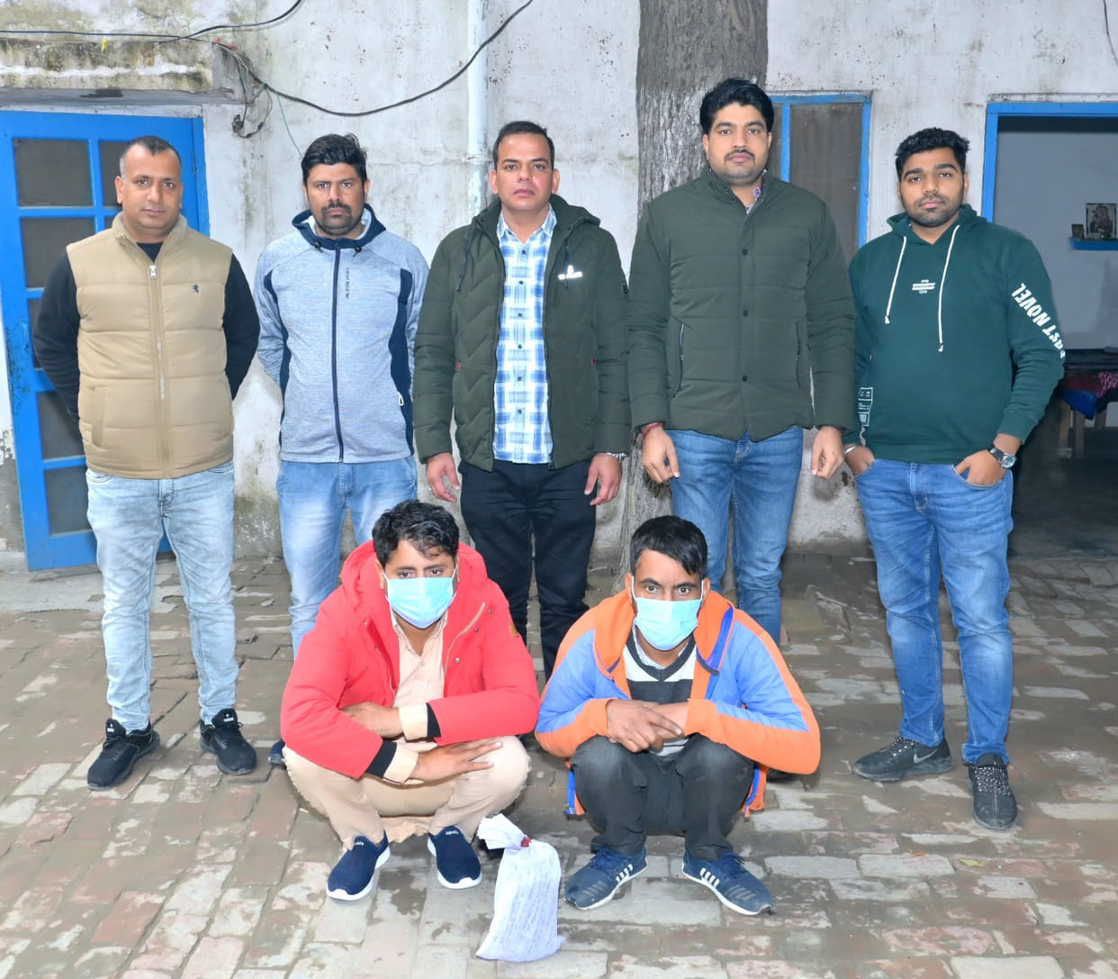 Arrested the truck driver and conductor carrying opium from Assam to Punjab