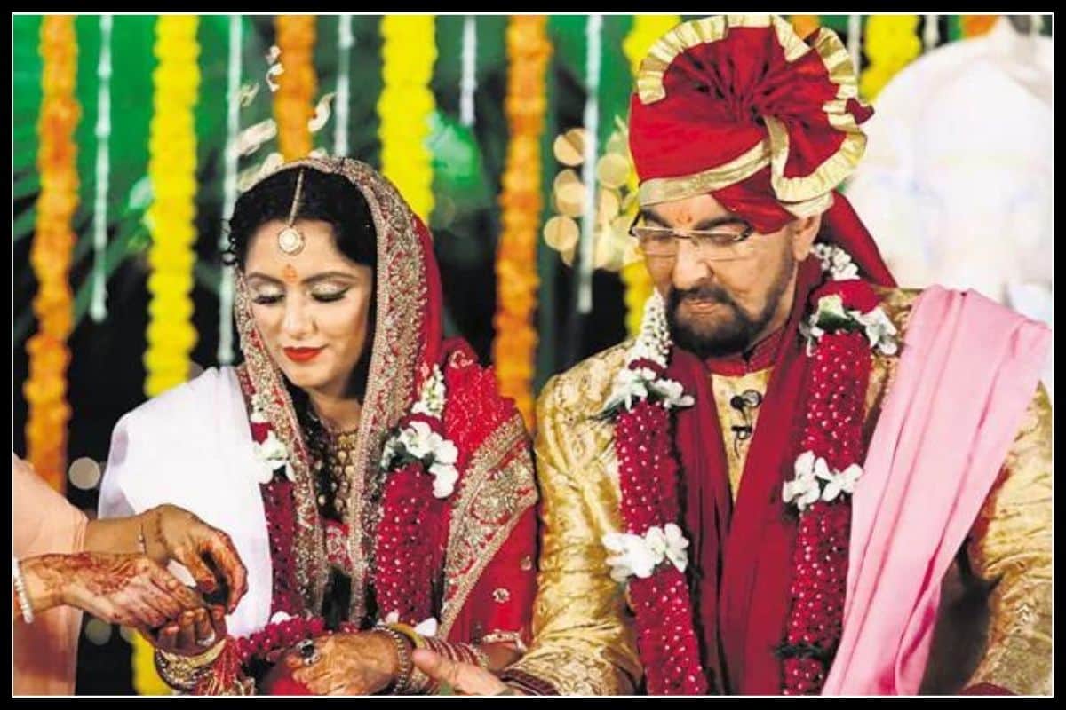 Indian Celebrities Who Married at Age of 50 from Sanjay Dutt to Manoj Tiwari