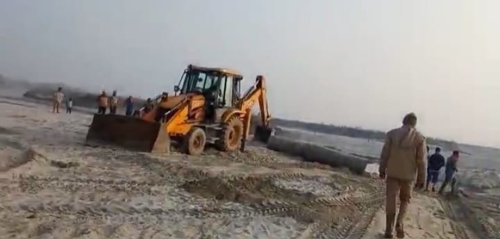 protest for sand mining