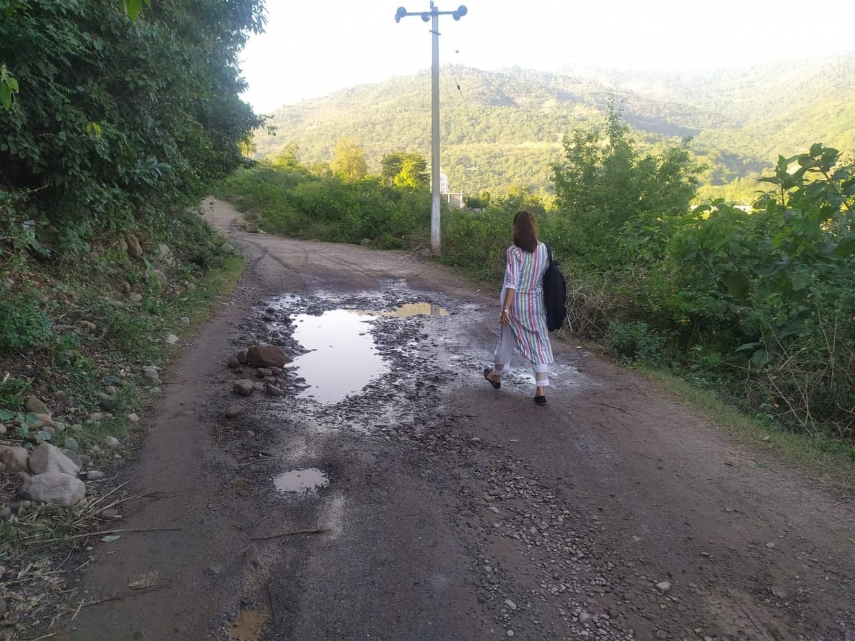 People raised the demand for road repair