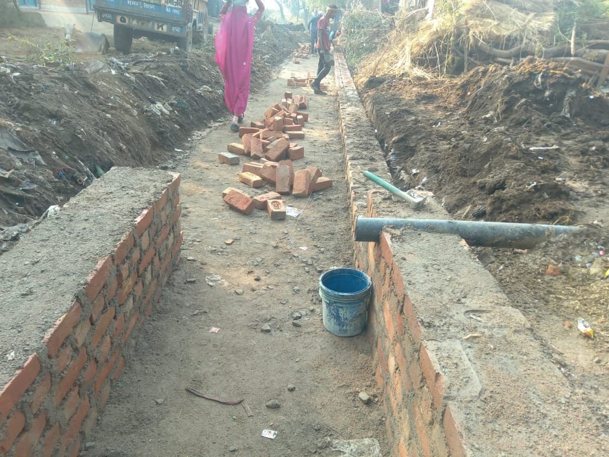 Government's days complete, development work all incomplete