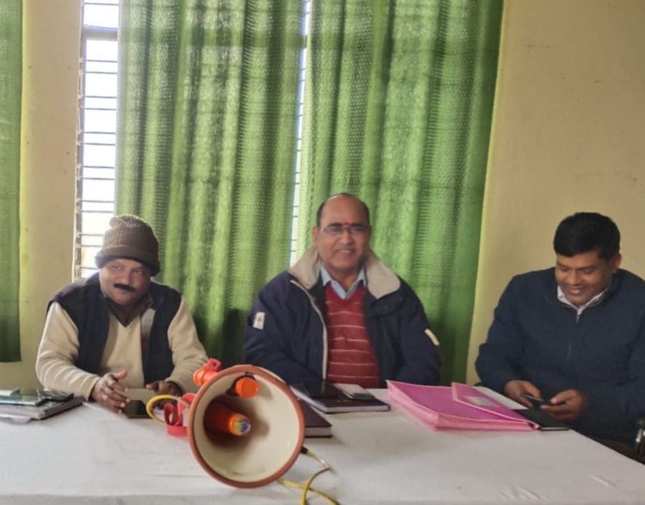 village,SDM,covid 19,doctor,vaccinated