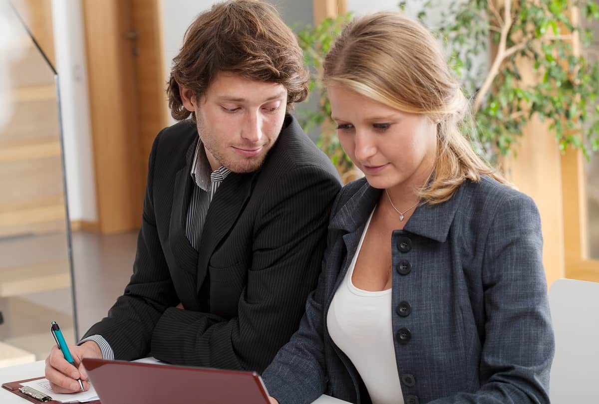 Men Bad Habits Make Women Uncomfortable Ruin Relationship