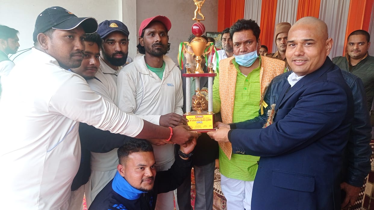 Ballia became the winner after defeating host Dudhi in the interstate cricket tournament