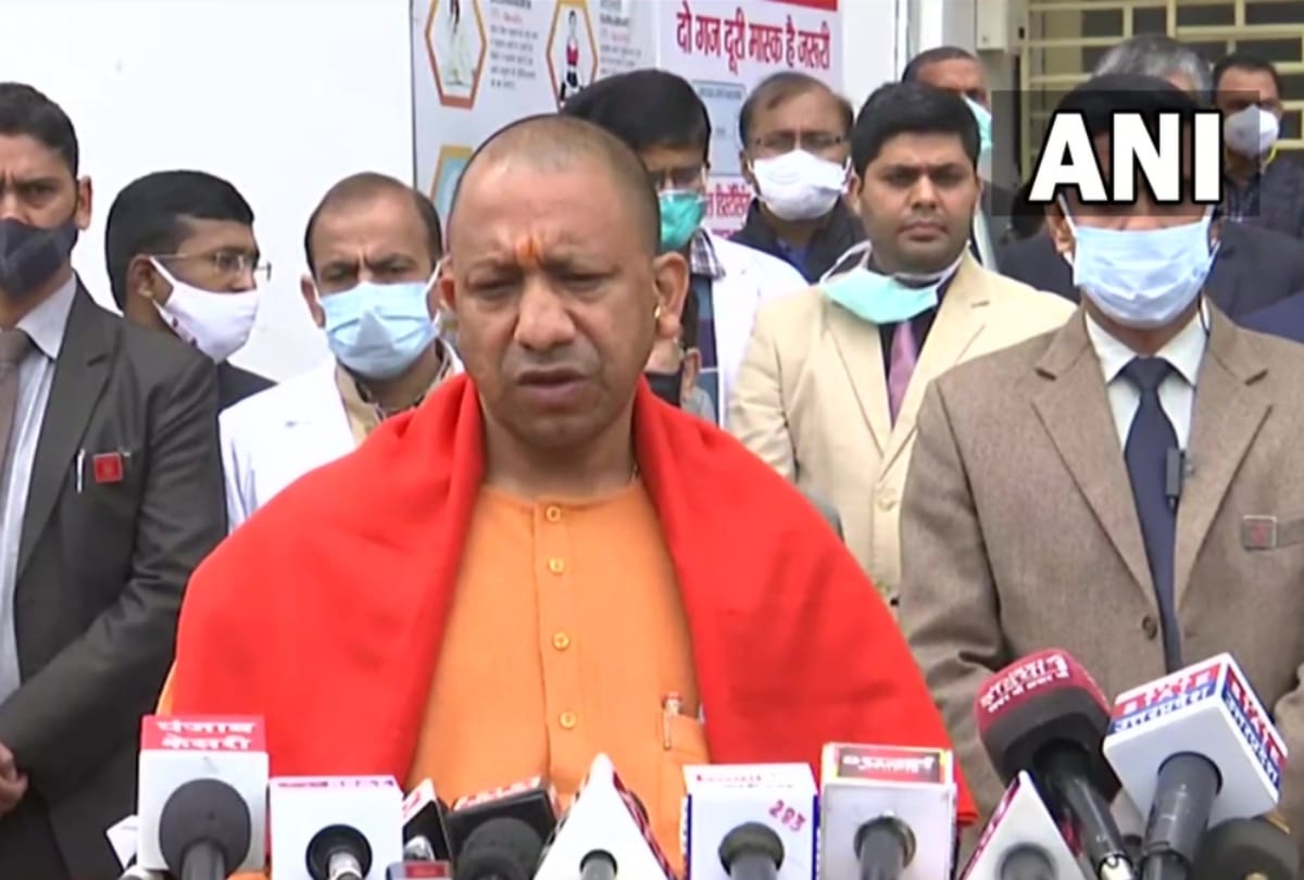 UP CM Yogi Adityanath inspects arrangements related to COVID19 management in KGMU, Lucknow