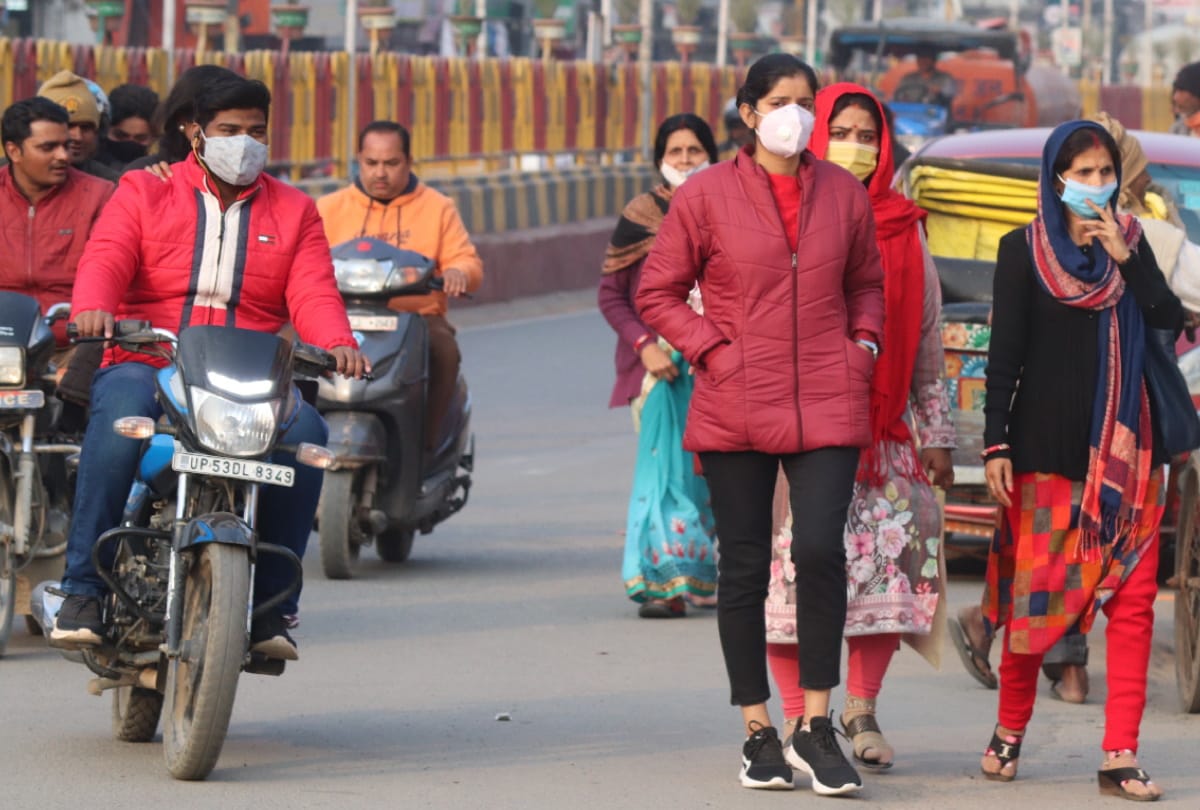 Day temperature six degrees below normal in Gorakhpur