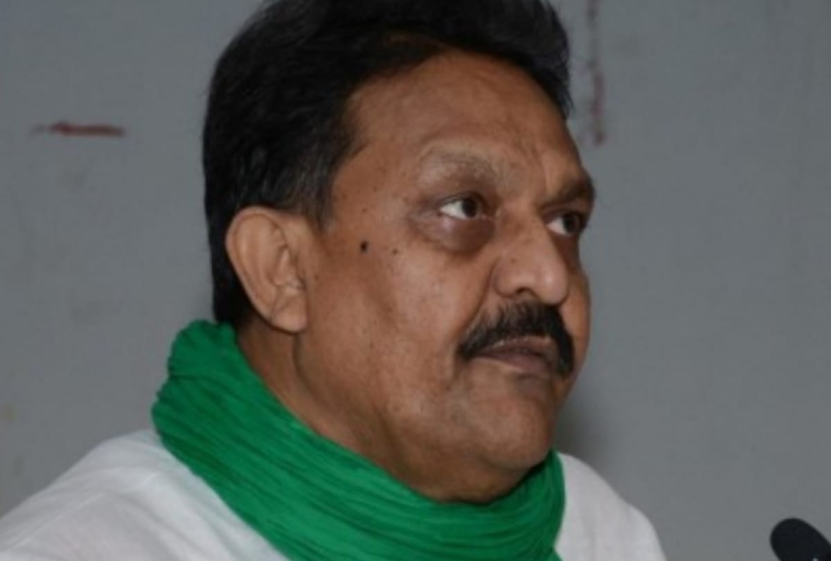 Afzal Ansari admitted in Medanta hospital.