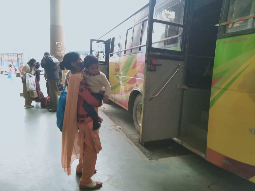Janjehli-Delhi and Haridwar bus closed due to non-receipt of passengers