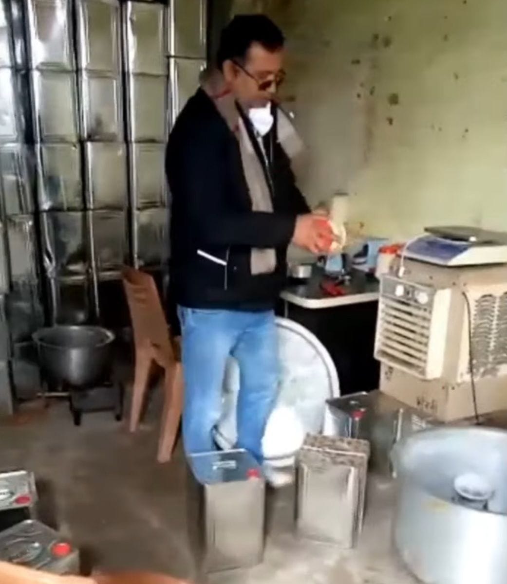 Adulterated ghee was being made in Bhoda Hoshnak, CM Flying raided