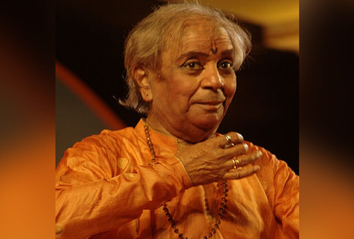 Kathak Maestro Pandit Birju Maharaj Came Agra In Taj Mahotsav