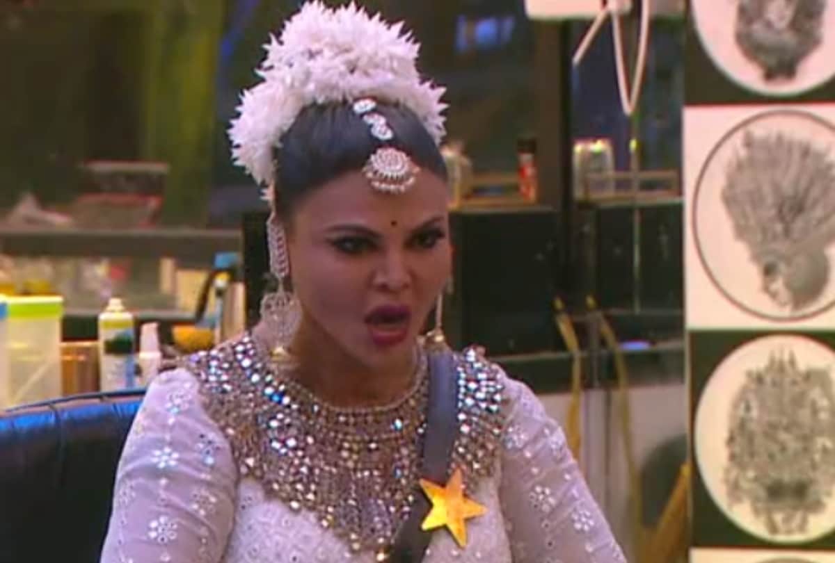 Bigg Boss 15 Rakhi Sawant reveals that Devoleena Bhattacharjee got married as a child