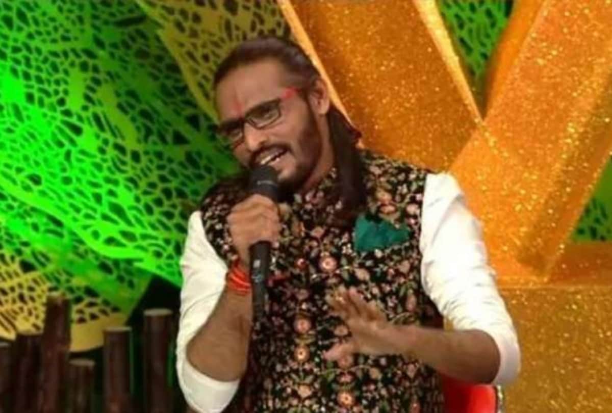 Bigg Boss 15 tejasswi prakash said that abhijeet bichukale did a six hour kissing scene