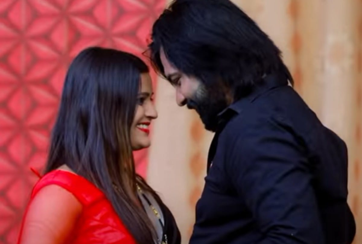 bhojpuri singer basant thakur latest video song balamua hippi wala goes viral
