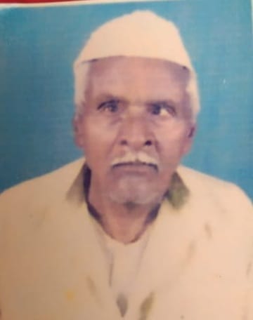 Old man dies due to scorching under suspicious circumstances in Chatarpur