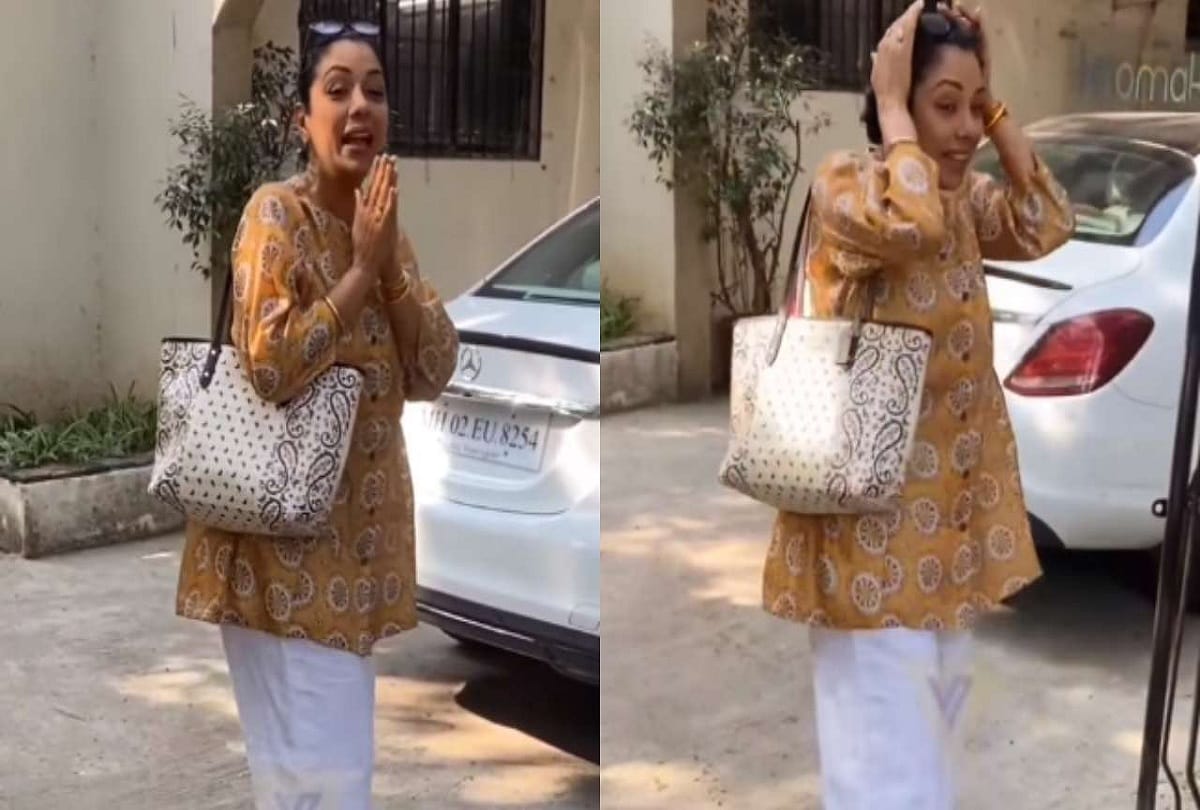 Anupamaa star Rupali Ganguly refuses to get clicked by paparazzi video goes viral  WATCH