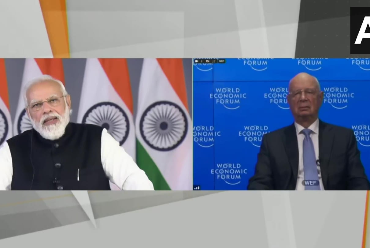 PM Narendra Modi at World Economic Forum Davos 2022 said Indian software engineers working continuously we given the world a basket of hopes