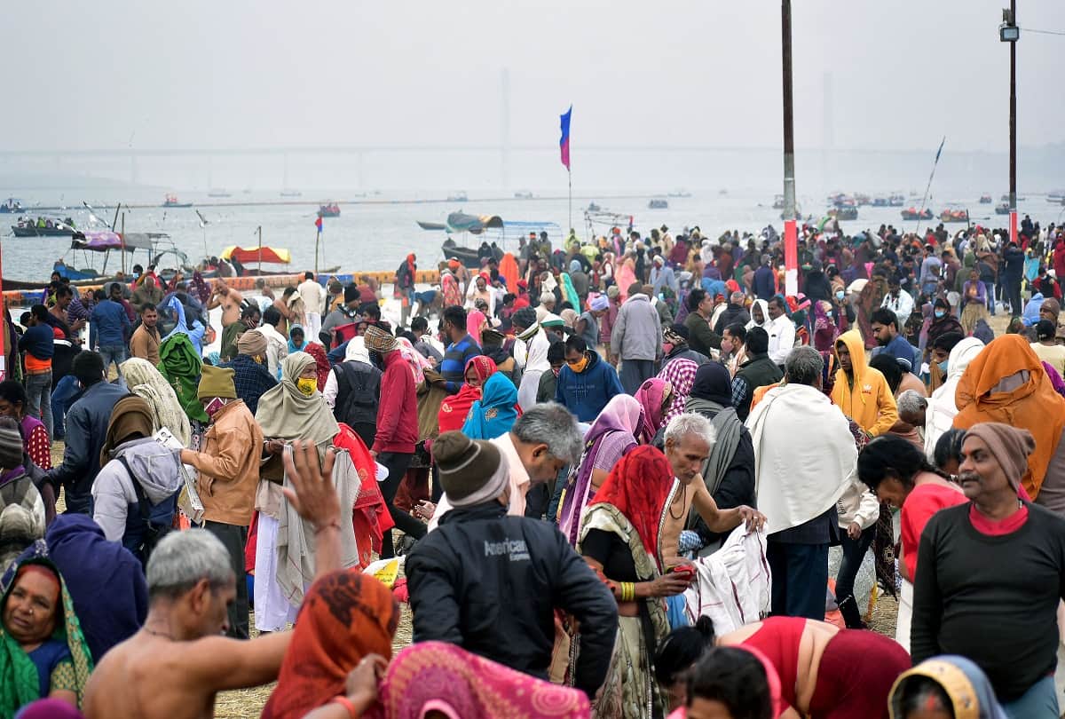 Paush Purnima: The bundle of faith heavy on the icy winds at Sangam, lakhs of devotees took a dip