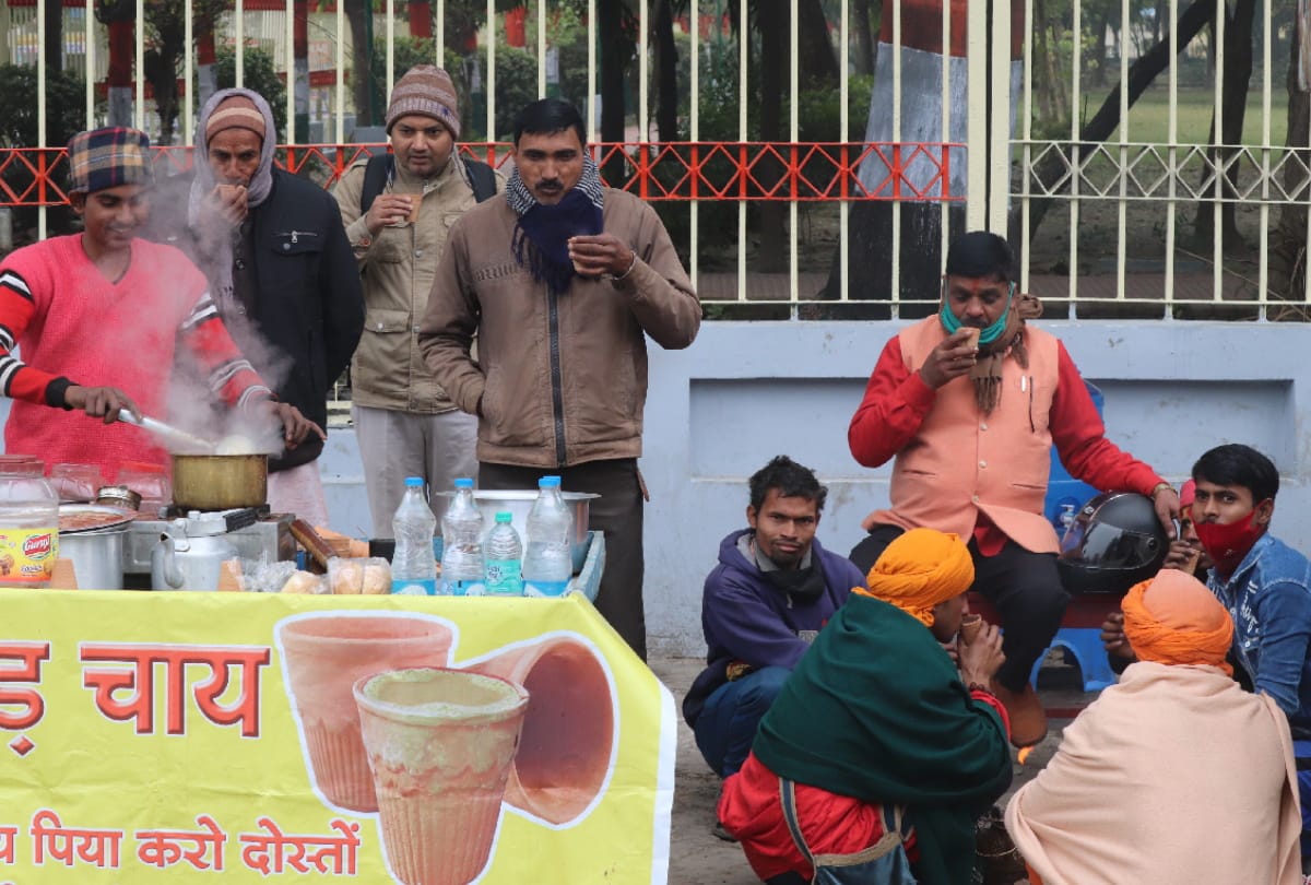 Cold in Gorakhpur people shivered throughout day due to cold wave