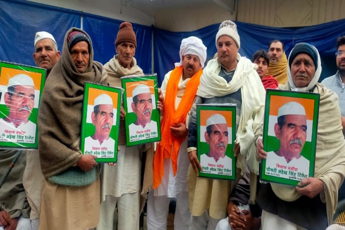 Election 2022: Sanjeev Baliyan met Naresh Tikait and changed the political temperature