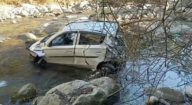 ar fell near Dhamachyan, woman dies, youth injured