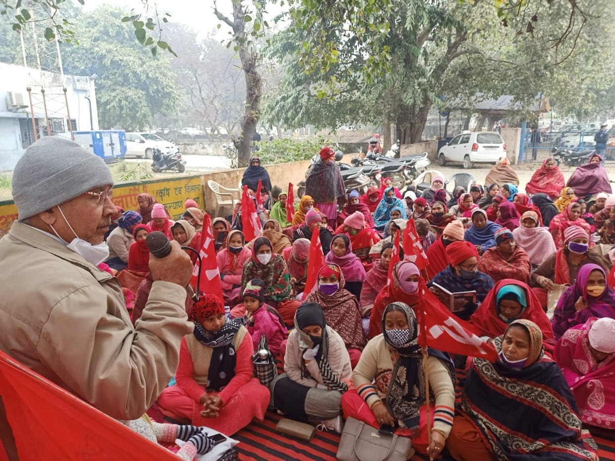 Anganwadi workers will perform at MLA's residence today