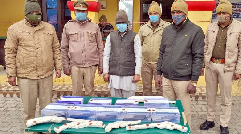 Illegal arms manufacturing factory caught, accused youth arrested