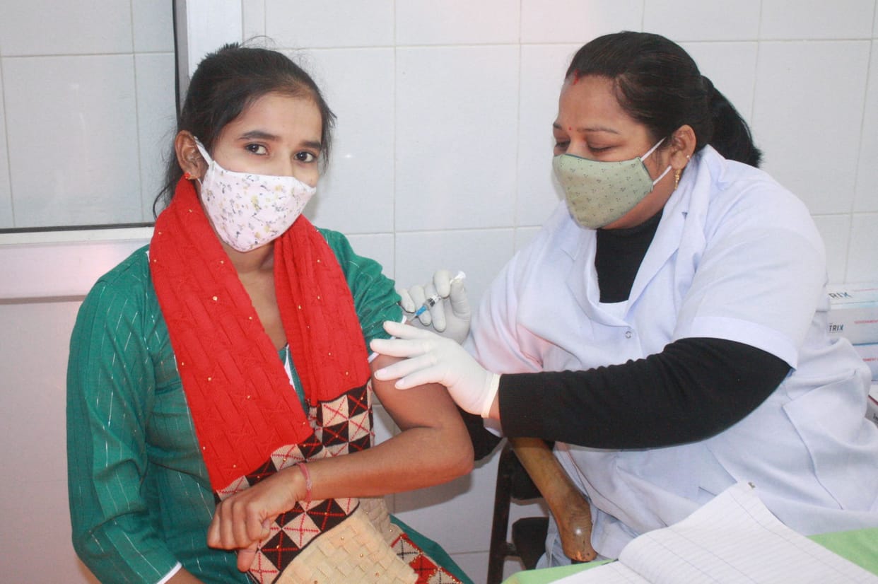 Vaccination for the first time in a year crosses 44 thousand
