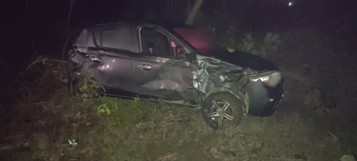 Car collapses in Palkwah, driver dies