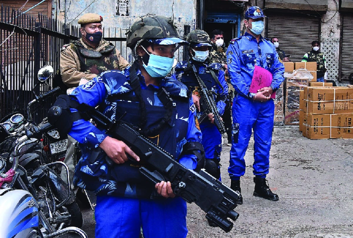 Terrorists can attack with car bombs, IB gave inputs to Delhi Police