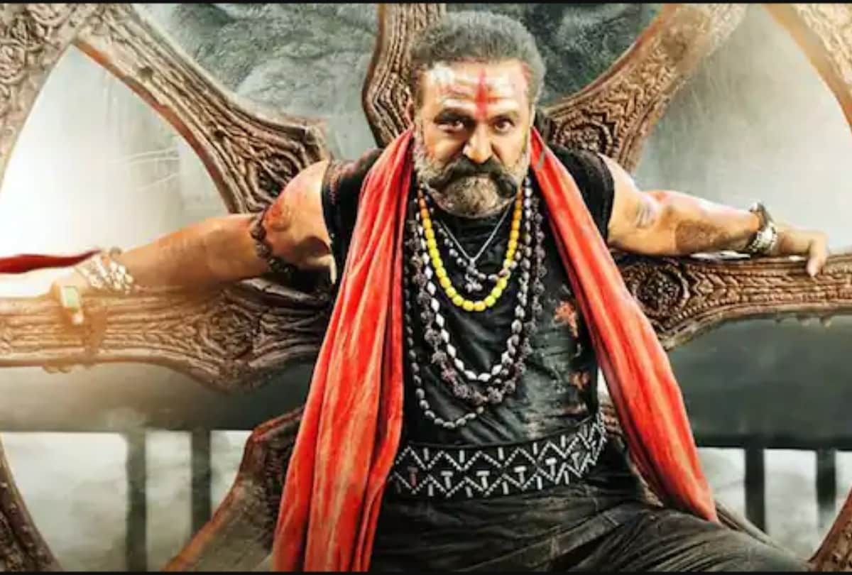 akhanda trailer in hindi out nandamuri balakrishna film will release in cinemas before shahrukh khan pathaan