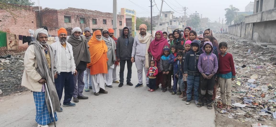 Demonstration against irregularities in works