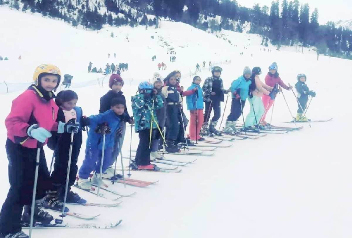 himachal weather update: Snowfall on high peaks including Rohtang, two days of heavy rain-snow alert in the state