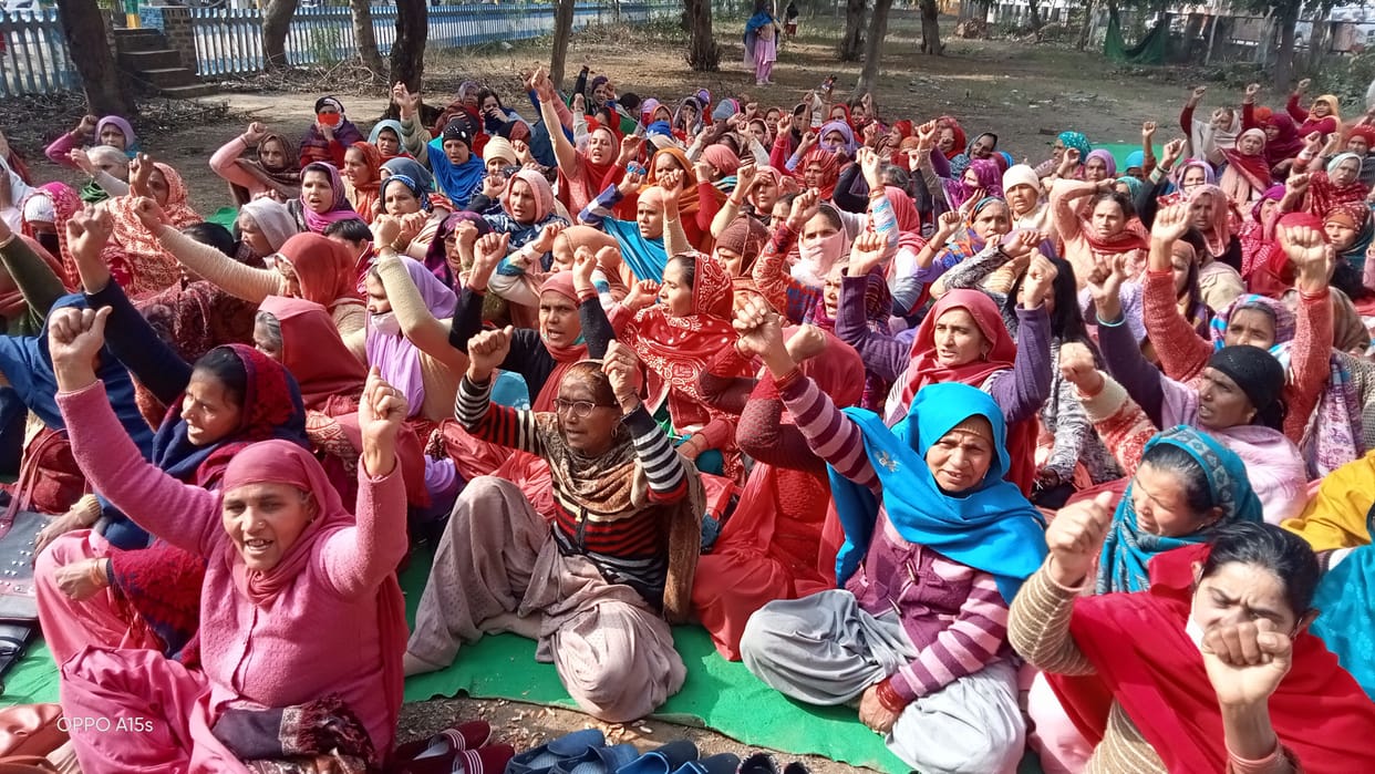 Anganwadi workers' strike continues, today the MLA's residence will be surrounded