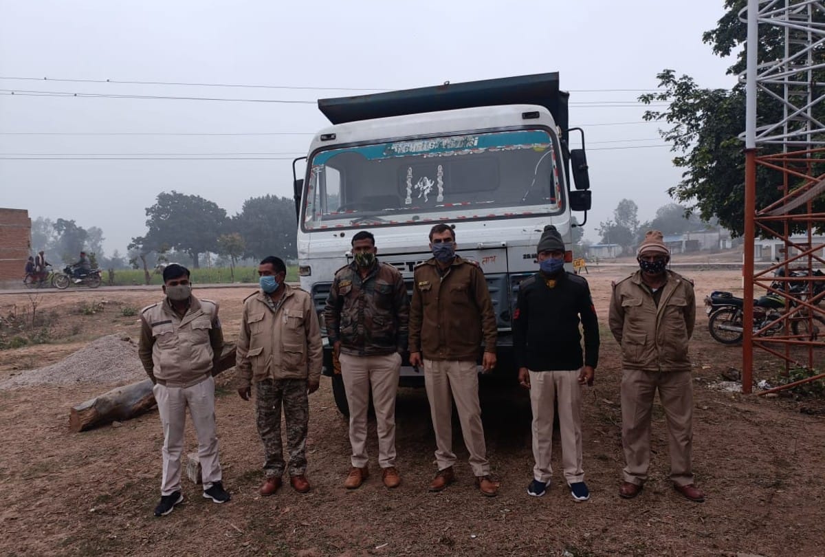 Chhatarpur: Truck stolen from Delhi found in Chhatarpur, accused arrested