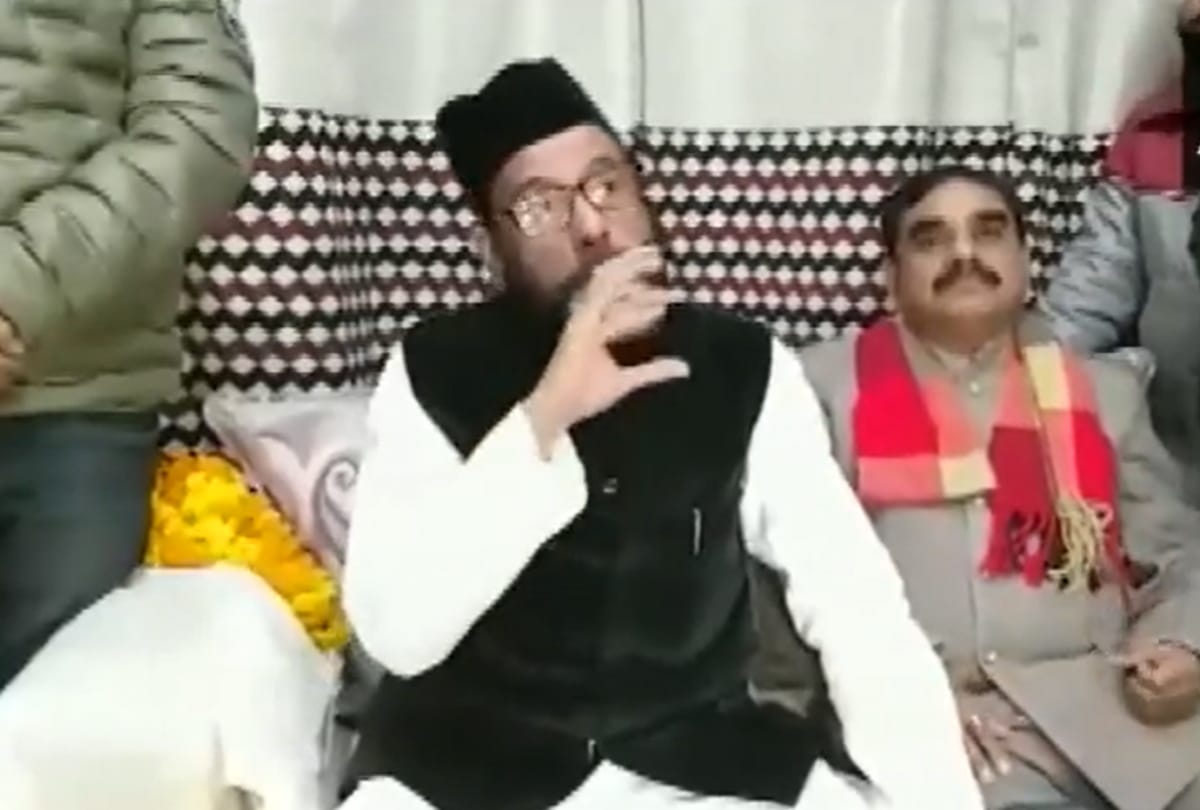 Ittihad-e-Millat Council party chief Maulana Tauqeer R Khan says congress said to me if they form govt in 2009 will probe batla house encounter