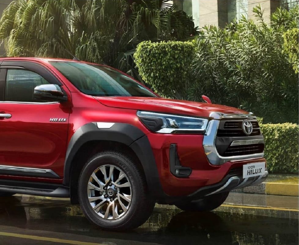 Toyota Hilux Pickup Truck Launched in India Know Price Features Specifications Toyota Kirloskar Motor Launches Toyota Hilux Lifestyle Pickup Truck in India