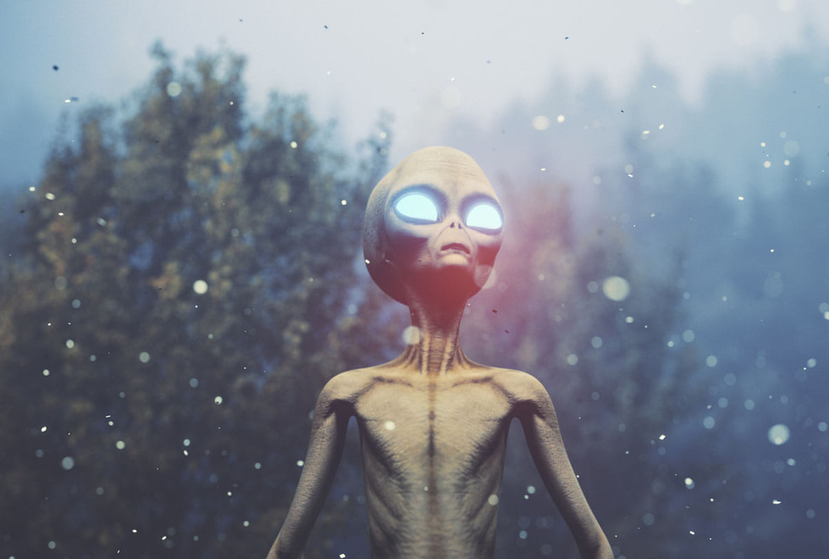 UFO hunters searching underwater after claims of deep sea encounter with alien craft