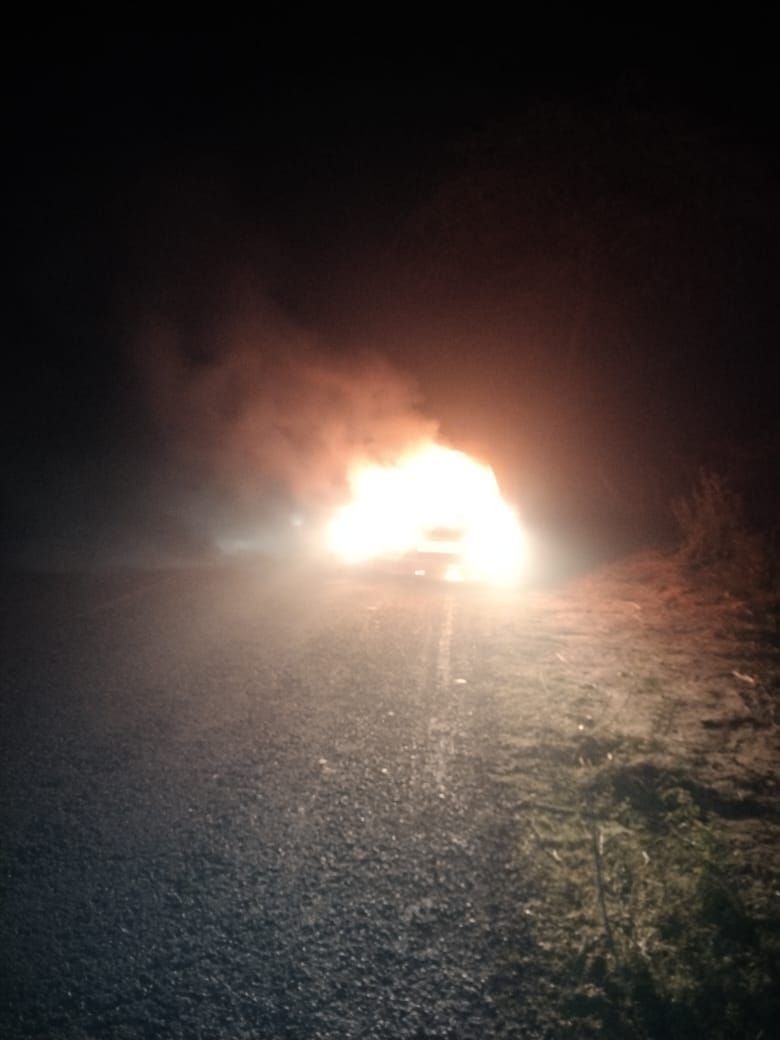 Mathura: Fire in moving car on Govardhan-Barsana road