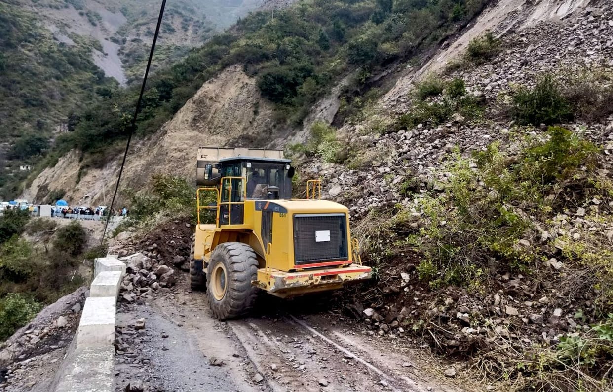 Badrinath Highway remained closed for three hours
