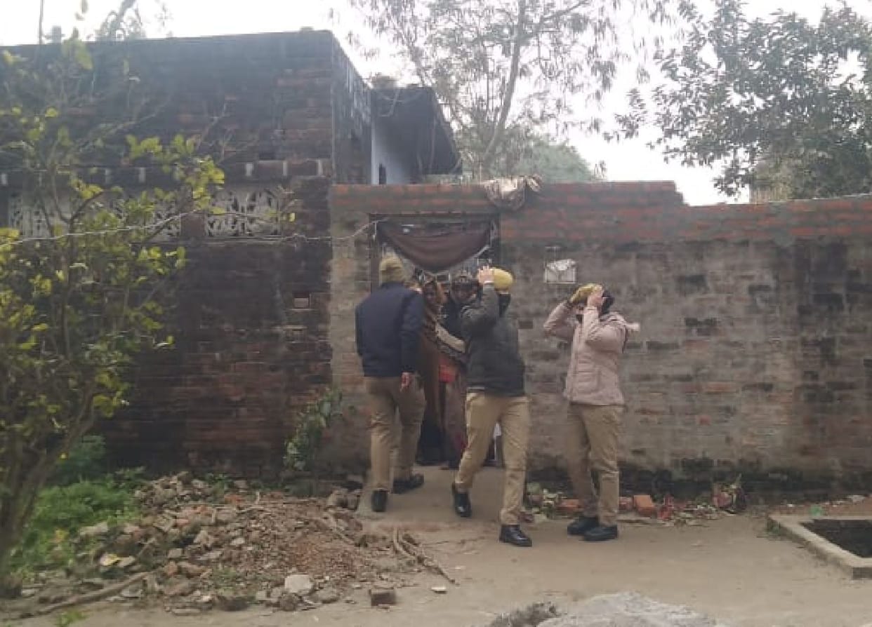 Elderly murdered with sharp weapon, son and daughter-in-law injured