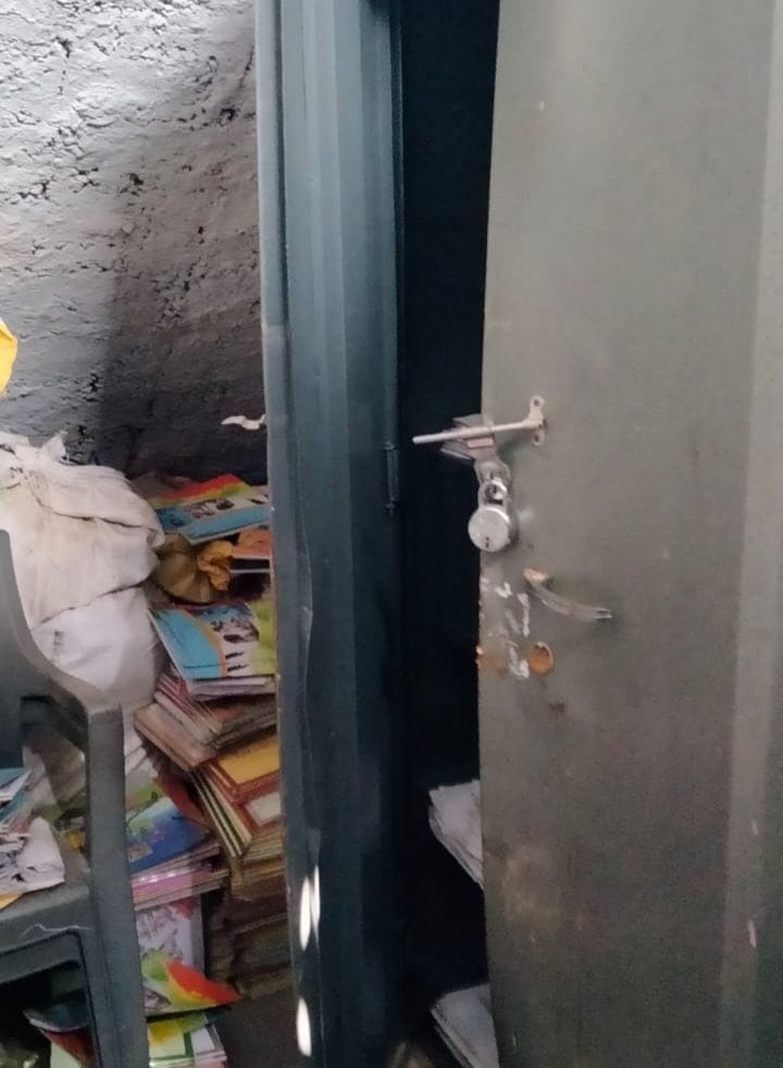 fathepur news,Cash and goods stolen from Thwai Inter College