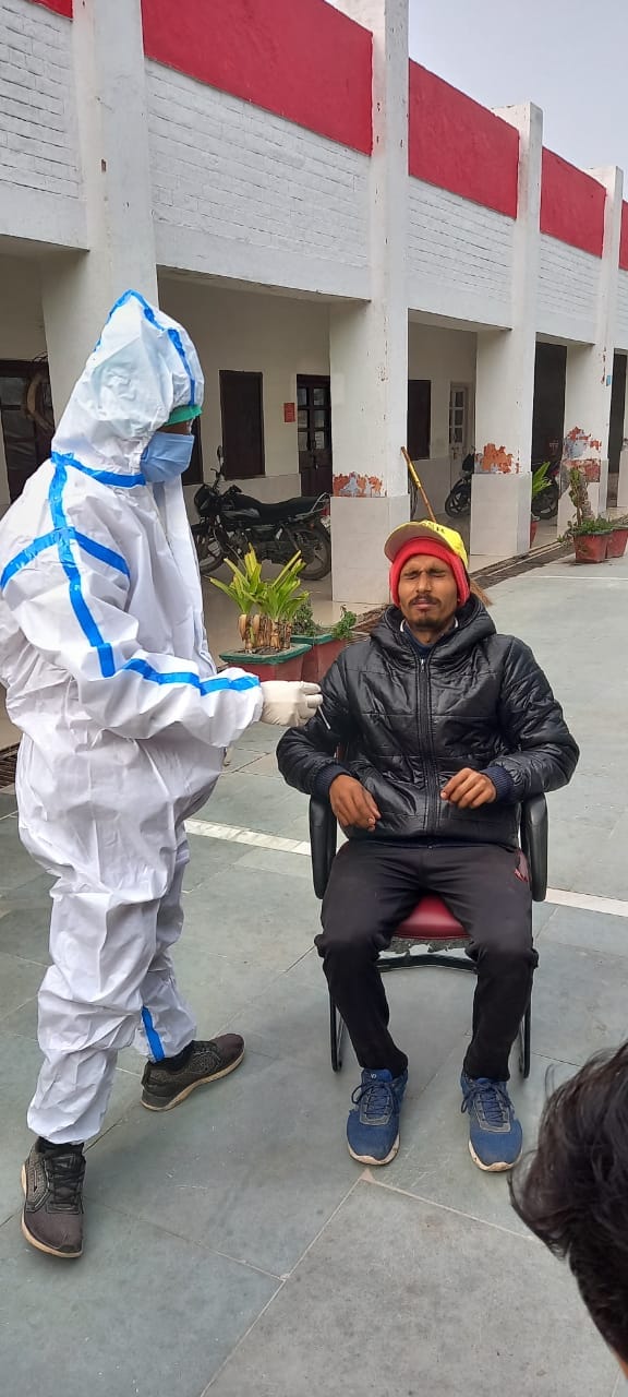 135 infected including police and bank workers