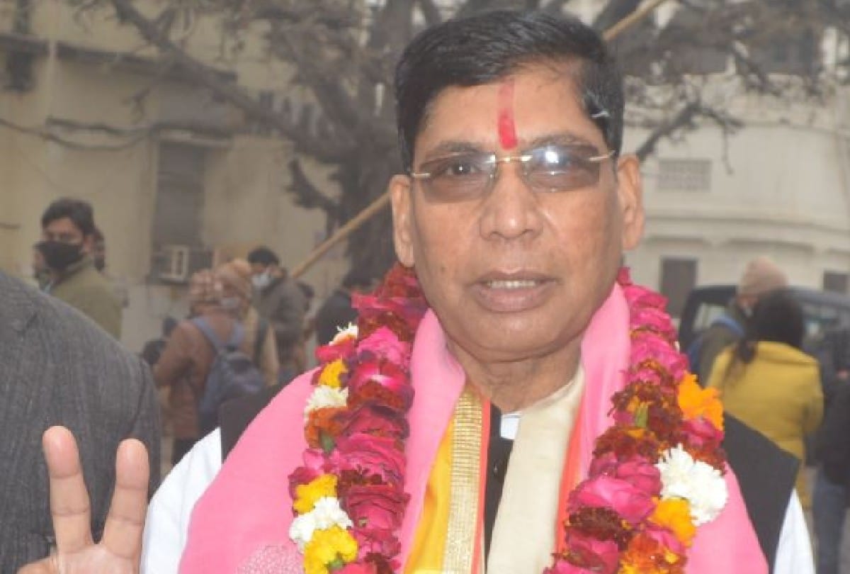 up election 2022 bjp candidate rani pakshalika singh have 132 arms in agra