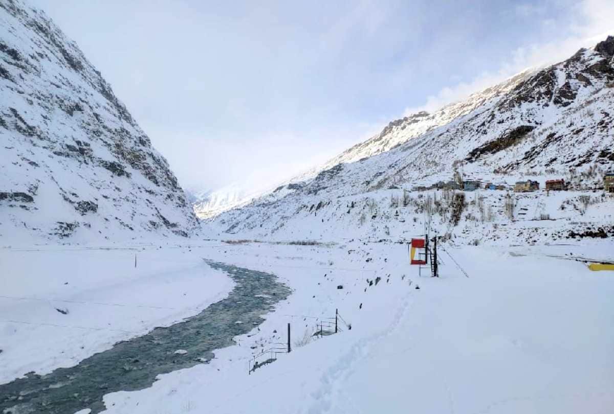 himachal weather update: Snowfall on high peaks, snowflake fell in Tindi, heavy rain-snow alert for two days