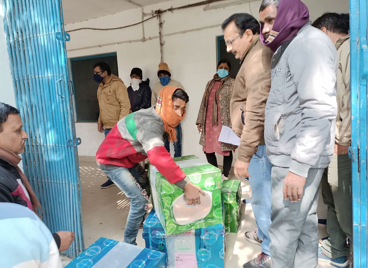 fathepur news,A consignment of TET question papers arrived, safe in the treasury