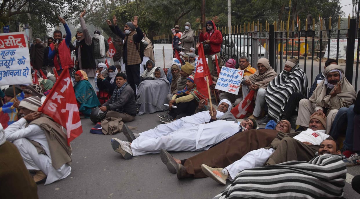 Farmers and laborers expressed their anger by lying on the road
