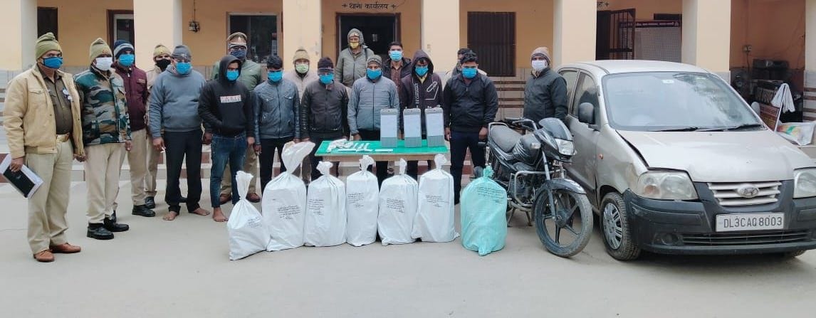 Seven miscreants including two prizes arrested