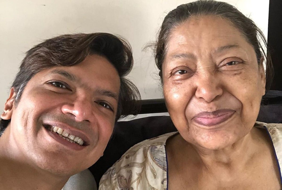 Singer Shaan mother Sonali Mukherjee passes away