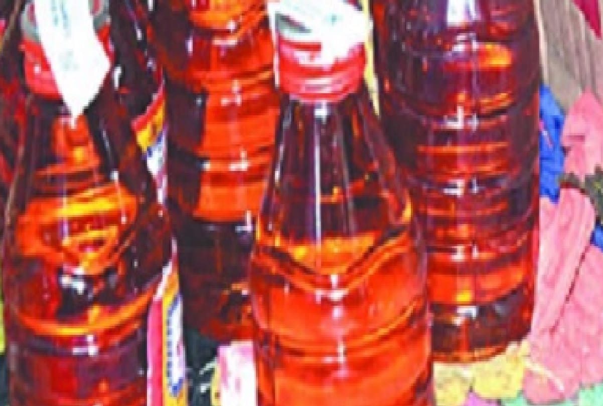 Hamirpur: SIT raids in Bharang, 500 boxes of liquor caught