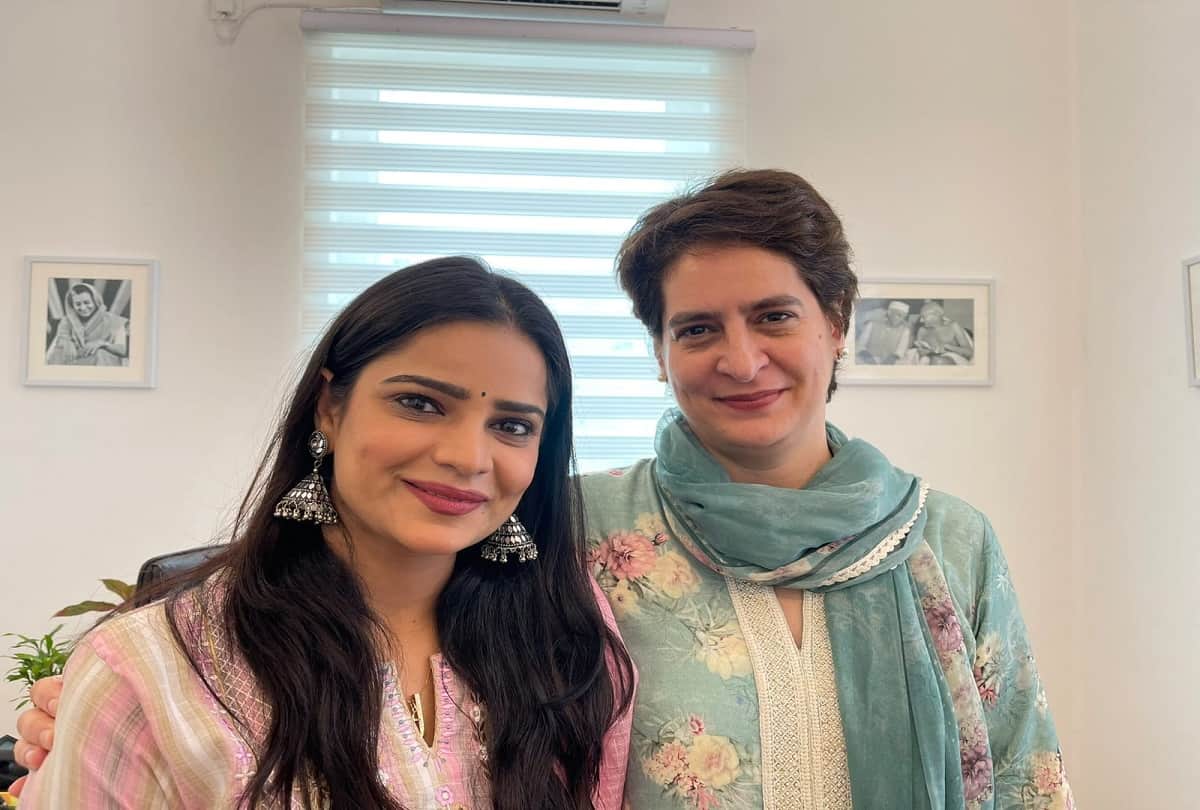 up election 2022 archana gautam congress candidate from hastinapur constituency in the meerut district actor-turned  politician bikini girl has been viciously trolled for her past participation in beauty pageants priyanka gandhi defends archana gauta